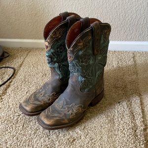 Size 7 Dan post blue bird boots.